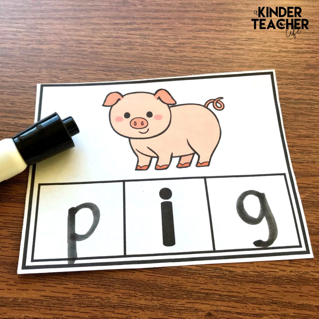 Students write the missing letters. This is a perfect activtiy to develop segmenting and blending sounds to make words.