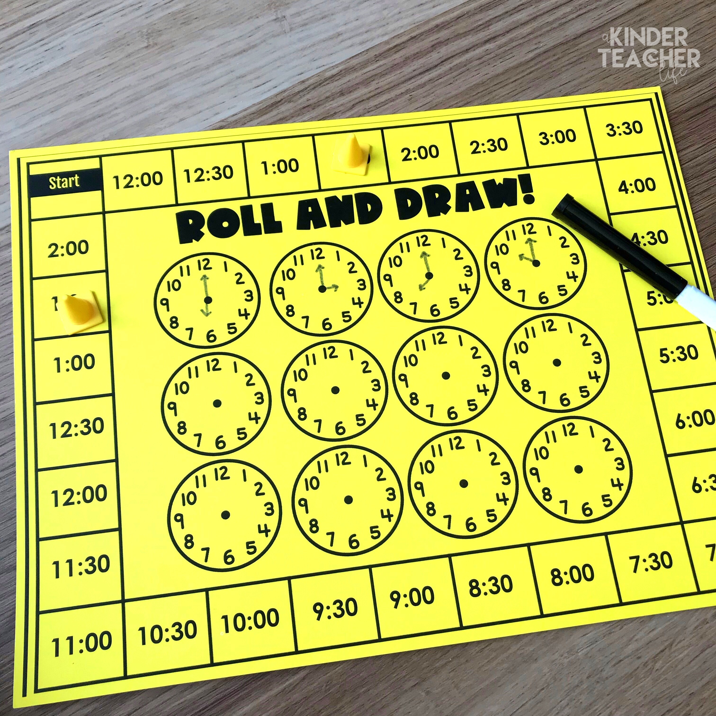 Roll and Draw telling time game - Hands-on telling time math center activities for first grade students. 